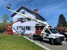 Arbeitsbüheneinsatz
