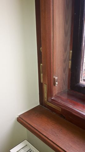 Fenster saniert mit Messing poliert